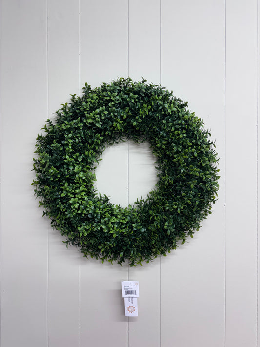 22” Boxwood Wreath | UV Protected